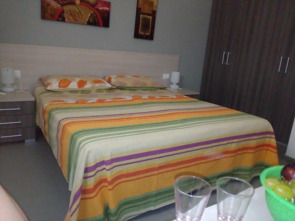 Iris Villa Marina di Ragusa Bagian luar foto
